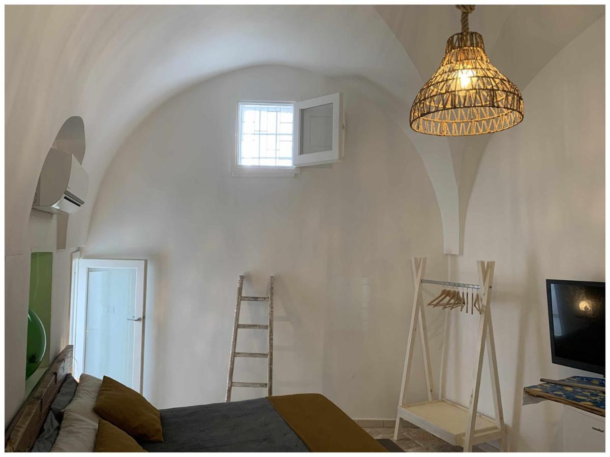 White Stone Flats & Studios Ostuni Ngoại thất bức ảnh