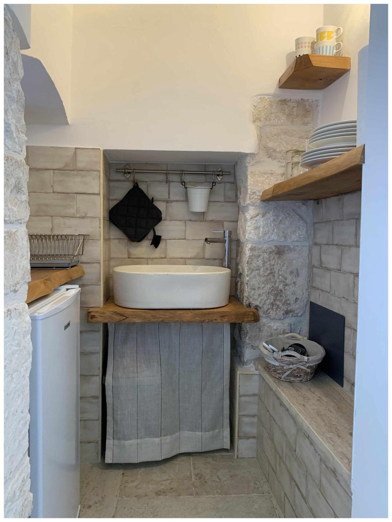 White Stone Flats & Studios Ostuni Phòng bức ảnh