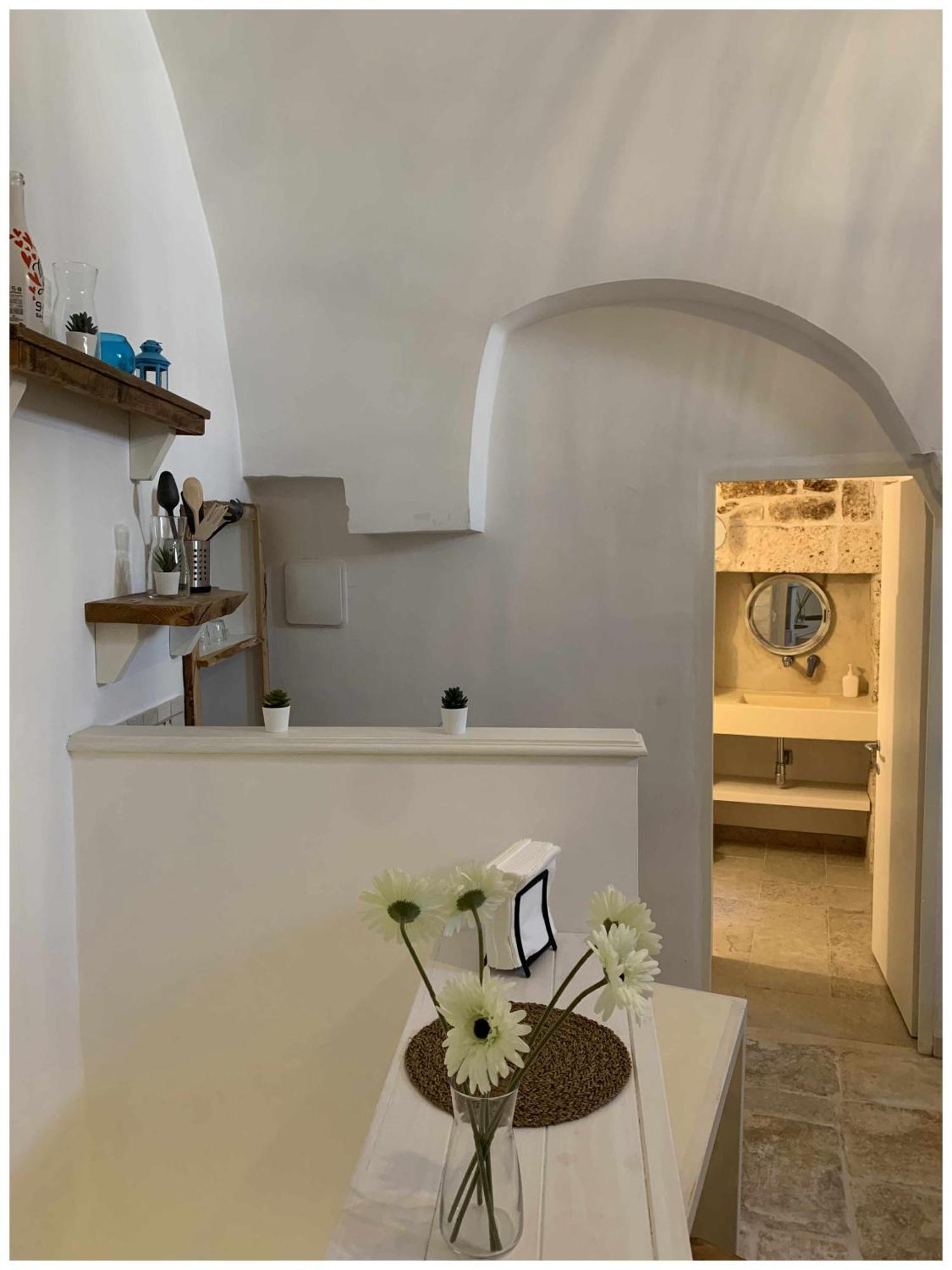 White Stone Flats & Studios Ostuni Phòng bức ảnh