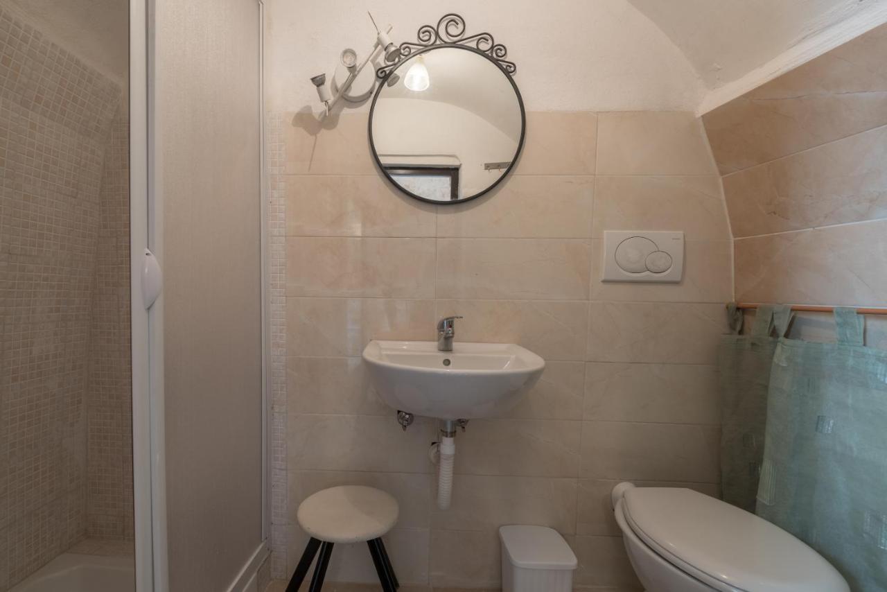 White Stone Flats & Studios Ostuni Ngoại thất bức ảnh
